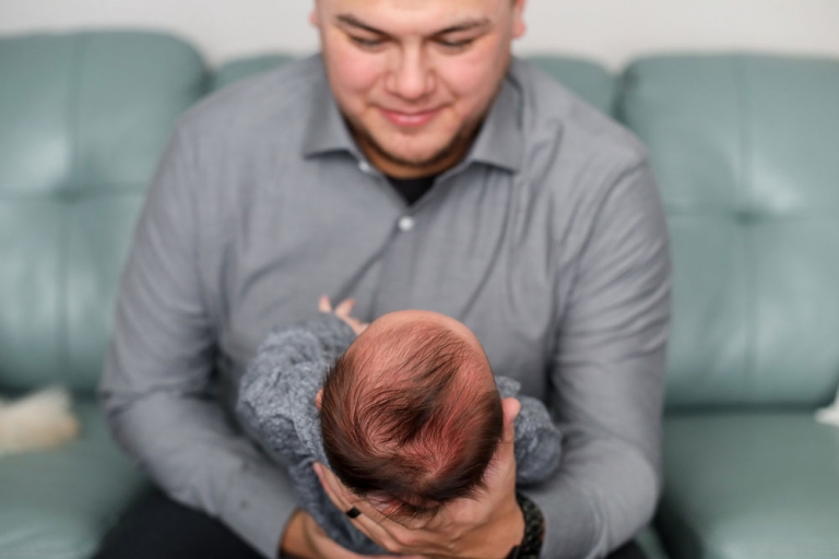 lifestyle newborn photography by Collin Stumpf Photography