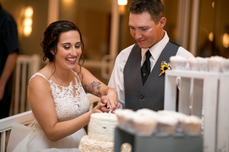 cake cutting wedding photo