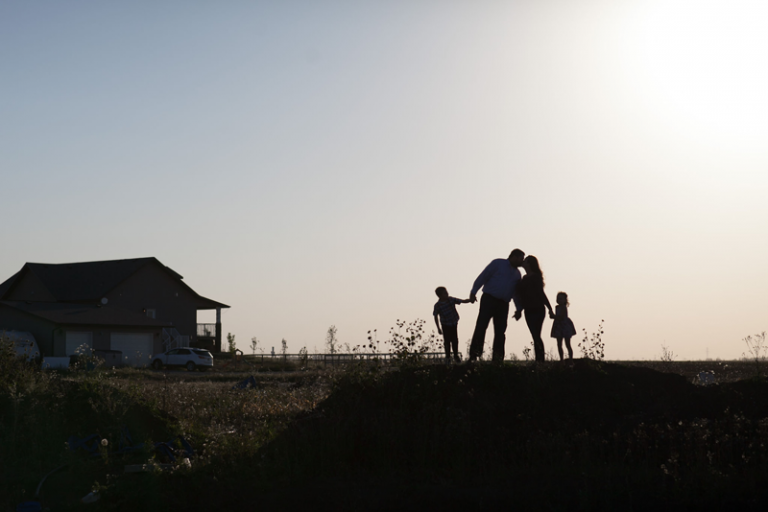 family photography silhouette